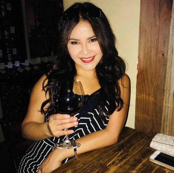 Meet your Posher, Ruth - Picture 1 of 1